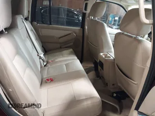 2006 Ford Explorer Eddie Bauer with VIN 1FMEU74E06UB08138, listed as a IAAI auction lot 42485188 with 196,708 mi miles and . Bid and sale history available at DreamBid. Image 8.