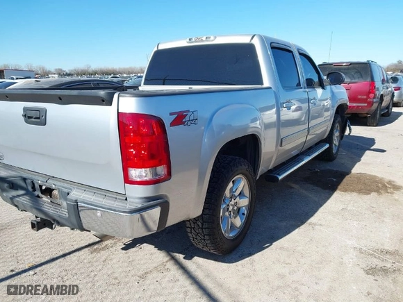 2013 GMC Sierra 1500 SLT with VIN 3GTP2WE78DG323280, listed as a IAAI auction lot 41148621 with 143,491 mi miles. Bid and sale history available at carsss.com. Image 4.