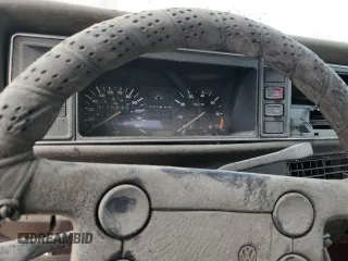 1985 Volkswagen Golf с VIN WVWCA015XFK018149, выставлен на аукционе Copart как лот 78178254 с пробегом Не указан миль и Чистый • Clean title. История ставок и продаж доступна на DreamBid. Изображение 9.