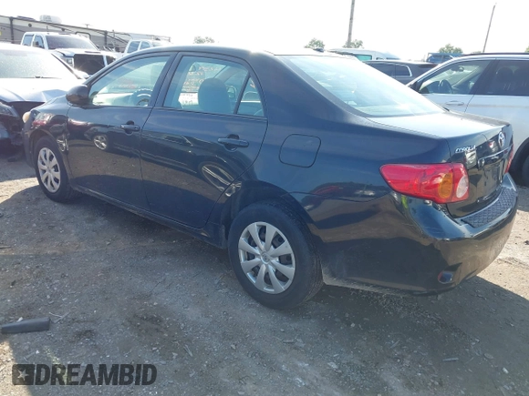 2010 Toyota Corolla z VIN 2T1BU4EE4AC313326, wystawiony jako IAAI lot #42397236 z przebiegiem 185 441 mil mil oraz . Historia ofert i sprzedaży dostępna na DreamBid. Obrazek 3.