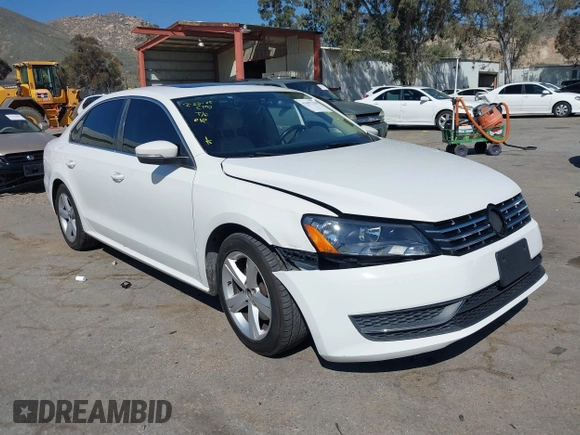 2012 Volkswagen Passat SE with VIN 1VWBP7A3XCC109832, listed as a IAAI auction lot 41657750 with 192,653 mi miles. Bid and sale history available at carsss.com. Image 1.