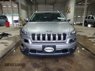 2016 Jeep Cherokee Limited with VIN 1C4PJMDB6GW162558, listed as a Copart auction lot 62741085 with 124,073 mi miles and Salvage title. Bid and sale history available at DreamBid. Image 5.