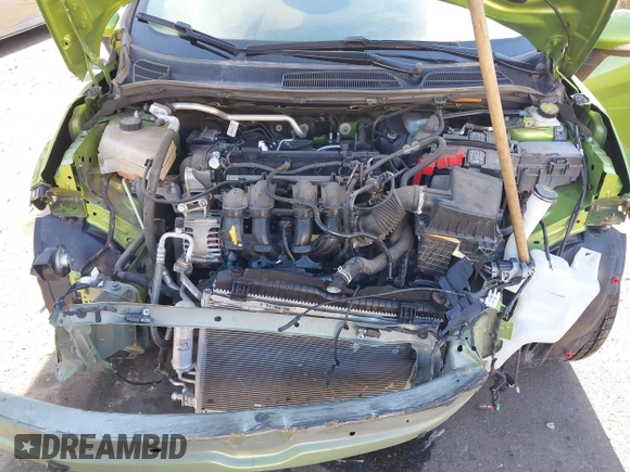 2018 Ford Fiesta Titanium z VIN 3FADP4FJ2JM142861, wystawiony jako IAAI lot #41860660 z przebiegiem 20 820 mil mil oraz . Historia ofert i sprzedaży dostępna na DreamBid. Obrazek 10.