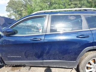 2016 Jeep Cherokee Limited with VIN 1C4PJMDB7GW181409, listed as a IAAI auction lot 42163196 with Not provided miles and . Bid and sale history available at DreamBid. Image 14.
