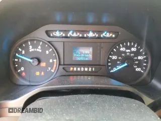 2017 Ford F-250 XL z VIN 1FTBF2A68HEB56355, wystawiony jako Copart lot #77892084 z przebiegiem 142 921 mil mil oraz Szkoda całkowita • Salvage title. Historia ofert i sprzedaży dostępna na DreamBid. Obrazek 9.