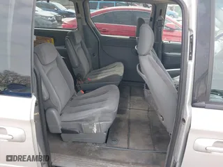 2006 Dodge Grand Caravan SXT with VIN 2D4GP44L26R664596, listed as a IAAI auction lot 41846643 with 235,554 mi miles. Bid and sale history available at carsss.com. Image 8.