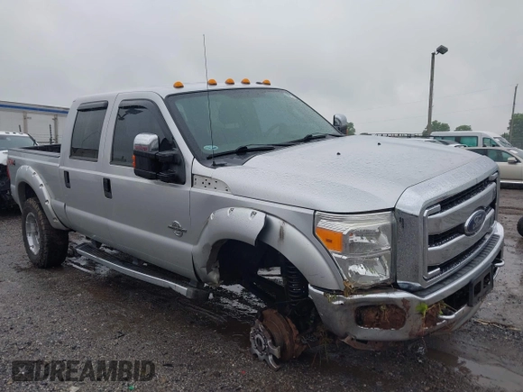 2014 Ford F-250 XL z VIN 1FT7W2BT8EEA01598, wystawiony jako IAAI lot #42258142 z przebiegiem 182 057 mil mil oraz . Historia ofert i sprzedaży dostępna na DreamBid. Obrazek 6.