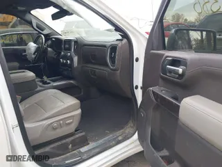 2019 GMC Sierra 1500 SLT with VIN 3GTU9DED3KG201853, listed as a IAAI auction lot 40678380 with 99,818 mi miles. Bid and sale history available at carsss.com. Image 5.