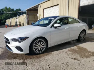 2025 Mercedes-Benz CLA 250 z VIN W1K5J4GB5SN558424, wystawiony jako Copart lot #57413635 z przebiegiem 171 mil mil oraz Szkoda całkowita • Salvage title. Historia ofert i sprzedaży dostępna na DreamBid. Obrazek 1.