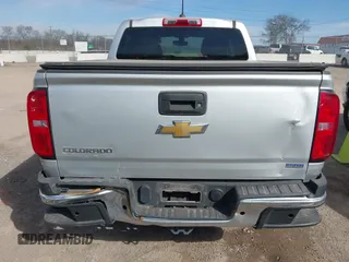 2019 Chevrolet Colorado 2WD Work Truck with VIN 1GCGSBEA7K1199177, listed as a IAAI auction lot 41622091 with 105,231 mi miles and . Bid and sale history available at DreamBid. Image 16.