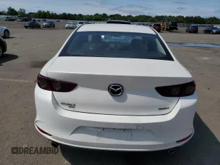 2021 Mazda 3 Preferred with VIN JM1BPBCL3M1340622, listed as a Copart auction lot 68418964 with 41,524 mi miles and Salvage Title. Bid and sale history available at DreamBid. Image 6.