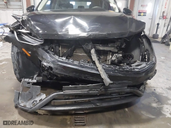 2022 Volkswagen Tiguan SE with VIN 3VV2B7AX1NM112240, listed as a IAAI auction lot 41363279 with 208,771 mi miles. Bid and sale history available at carsss.com. Image 6.