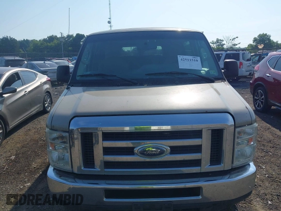 2013 Ford Econoline Passenger XL z VIN 1FBNE3BL6DDA78219, wystawiony jako IAAI lot #42511510 z przebiegiem 279 865 mil mil oraz . Historia ofert i sprzedaży dostępna na DreamBid. Obrazek 12.
