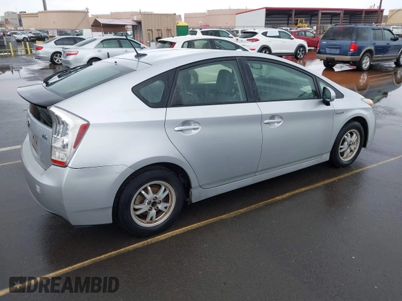 2010 Toyota Prius II with VIN JTDKN3DU5A0204755, listed as a IAAI auction lot 41795883 with 188,873 mi miles. Bid and sale history available at carsss.com. Image 4.