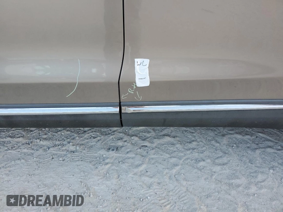 2018 Lincoln MKX Premiere z VIN 2LMPJ8JR2JBL26230, wystawiony jako Copart lot #76419304 z przebiegiem Nie podano mil oraz Nie do naprawy • Non repairable. Historia ofert i sprzedaży dostępna na DreamBid. Obrazek 13.