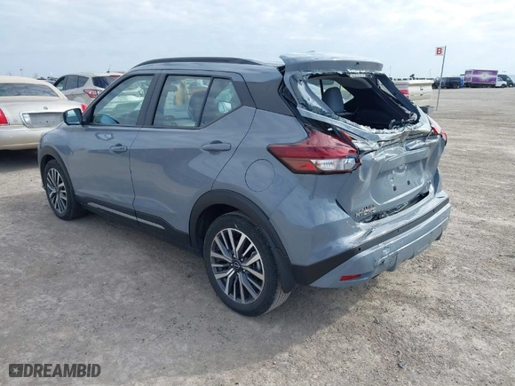 2023 Nissan Kicks SR with VIN 3N1CP5DV0PL512398, listed as a IAAI auction lot 41150613 with 26,070 mi miles. Bid and sale history available at carsss.com. Image 3.