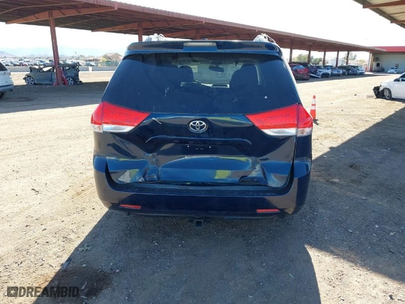 2011 Toyota Sienna LE AAS with VIN 5TDKK3DC8BS131623, listed as a IAAI auction lot 41847081 with 188,814 mi miles. Bid and sale history available at carsss.com. Image 6.