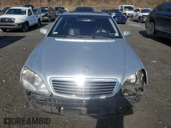 2001 Mercedes-Benz S-Class with VIN WDBNG75J11A162631, listed as a Copart auction lot 52103705 with 215,870 mi miles and Salvage Title. Bid and sale history available at carsss.com. Image 5.