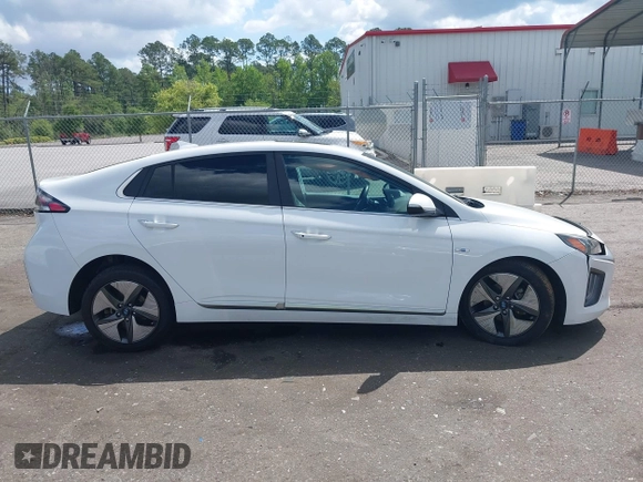2020 Hyundai Ioniq Limited with VIN KMHC05LCXLU217578, listed as a IAAI auction lot 41999454 with 104,694 mi miles and . Bid and sale history available at DreamBid. Image 13.