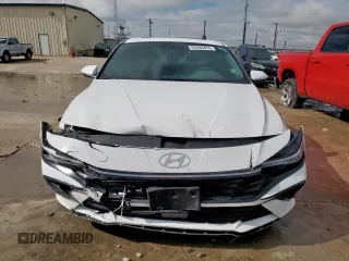 2024 Hyundai Elantra SEL z VIN KMHLS4DG3RU742125, wystawiony jako Copart lot #53405435 z przebiegiem 29 028 mil mil oraz Szkoda całkowita • Salvage title. Historia ofert i sprzedaży dostępna na DreamBid. Obrazek 5.