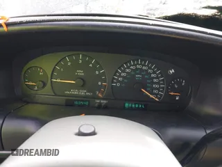 1999 Plymouth Voyager Grand SE z VIN 1P4GP44G0XB579719, wystawiony jako IAAI lot #41981925 z przebiegiem 163 940 mil mil oraz . Historia ofert i sprzedaży dostępna na DreamBid. Obrazek 7.