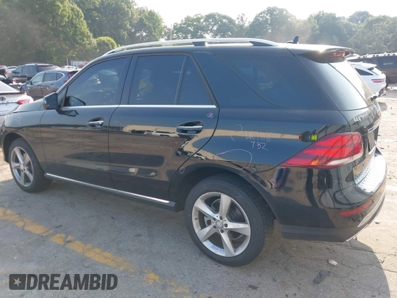 2016 Mercedes-Benz GLE 350 z VIN 4JGDA5JB5GA727131, wystawiony jako IAAI lot #42392219 z przebiegiem 106 531 mil mil oraz . Historia ofert i sprzedaży dostępna na DreamBid. Obrazek 3.