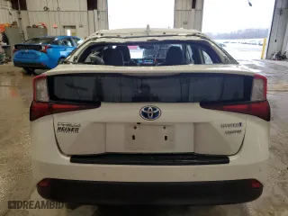 2020 Toyota Prius L Eco with VIN JTDKARFU9L3106230, listed as a Copart auction lot 43336865 with 34,116 mi miles and Non Repairable. Bid and sale history available at carsss.com. Image 6.