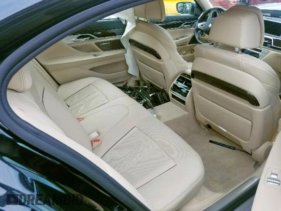 2018 BMW 7 Series 750i with VIN WBA7F0C56JGM22669, listed as a Copart auction lot 53783600 with 0 mi miles. Bid and sale history available at carsss.com. Image 6.