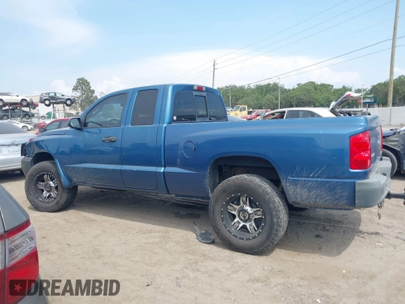 2005 Dodge Dakota ST with VIN 1D7HE22K45S337576, listed as a IAAI auction lot 42334503 with 168,350 mi miles and . Bid and sale history available at DreamBid. Image 14.