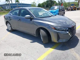 2025 Nissan Sentra S с VIN 3N1AB8BV1SY228929, выставлен на аукционе IAAI как лот 42812027 с пробегом 11 773 миль миль и . История ставок и продаж доступна на DreamBid. Изображение 1.