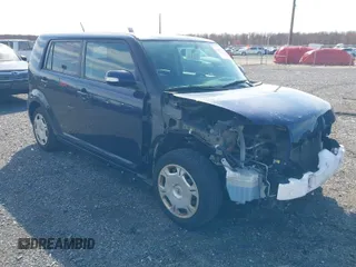 2008 Scion xB with VIN JTLKE50E281048919, listed as a IAAI auction lot 41875912 with 210,497 mi miles. Bid and sale history available at carsss.com. Image 1.