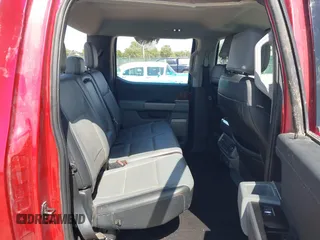 2021 Ford F-150 XL z VIN 1FTFW1E83MFC62921, wystawiony jako IAAI lot #42465289 z przebiegiem 83 847 mil mil oraz . Historia ofert i sprzedaży dostępna na DreamBid. Obrazek 8.