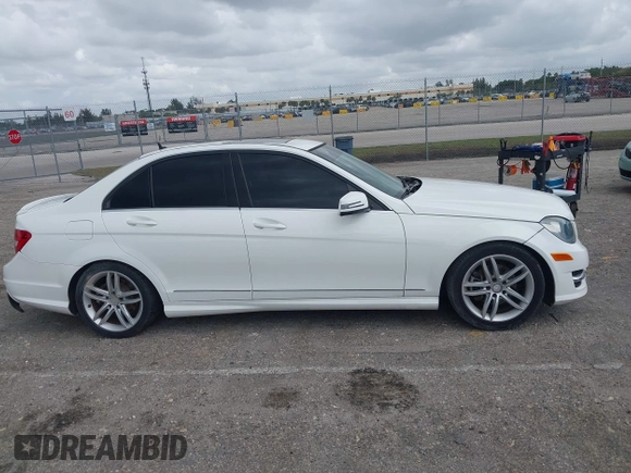 2014 Mercedes-Benz C 250 Sport with VIN WDDGF4HBXEA941179, listed as a IAAI auction lot 42015129 with 76,684 mi miles and . Bid and sale history available at carsss.com. Image 13.