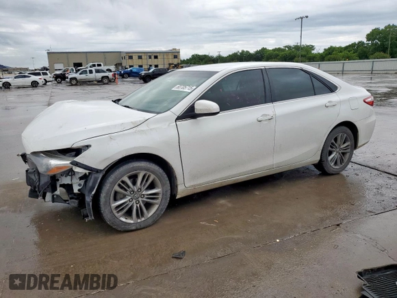 2017 Toyota Camry XLE z VIN 4T1BF1FK3HU786981, wystawiony jako Copart lot #60705715 z przebiegiem 81 898 mil mil oraz Szkoda całkowita • Salvage title. Historia ofert i sprzedaży dostępna na DreamBid. Obrazek 1.