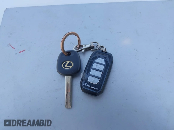 2006 Lexus RX 330 with VIN JTJHA31UX60103063, listed as a IAAI auction lot 42084043 with 144,514 mi miles and . Bid and sale history available at DreamBid. Image 11.