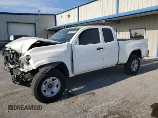 2020 Toyota Tacoma SR with VIN 3TYRX5GNXLT003415, listed as a Copart auction lot 49142245 with 70,628 mi miles and Non Repairable. Bid and sale history available at DreamBid. Image 1.