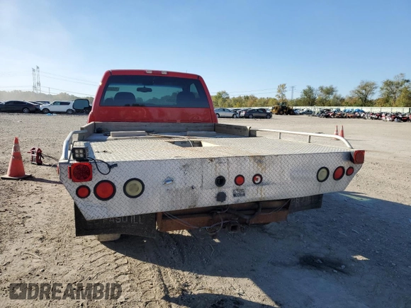 2002 GMC Sierra 1500 with VIN 1GDGC24U52Z252576, listed as a Copart auction lot 75233354 with Not Provided miles and Salvage Title. Bid and sale history available at DreamBid. Image 6.
