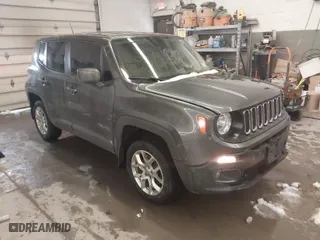 2018 Jeep Renegade Latitude with VIN ZACCJBBB3JPJ33882, listed as a IAAI auction lot 41605986 with NaN miles. Bid and sale history available at carsss.com. Image 1.