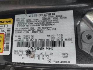2017 Ford Fusion SE z VIN 3FA6P0HD6HR174945, wystawiony jako IAAI lot #42416548 z przebiegiem 128 410 mil mil oraz . Historia ofert i sprzedaży dostępna na DreamBid. Obrazek 9.