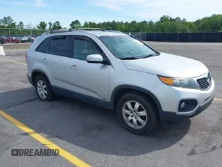 2012 Kia Sorento LX with VIN 5XYKTDA66CG295646, listed as a IAAI auction lot 42225434 with 139,961 mi miles and . Bid and sale history available at carsss.com. Image 1.