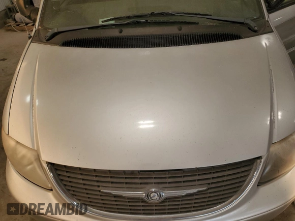2003 Chrysler Town & Country EX with VIN 2C8GP74L43R106709, listed as a Copart auction lot 88677975 with 222,154 mi miles and Salvage Title. Bid and sale history available at carsss.com. Image 13.