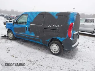 2019 Ram ProMaster City Cargo Tradesman z VIN ZFBHRFAB1K6N97741, wystawiony jako IAAI lot #41172462 z przebiegiem 151 903 mil mil oraz . Historia ofert i sprzedaży dostępna na DreamBid. Obrazek 3.