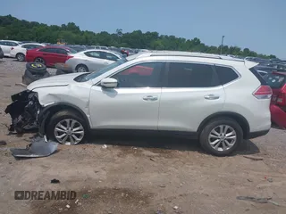 2016 Nissan Rogue SV z VIN KNMAT2MVXGP699801, wystawiony jako IAAI lot #42371588 z przebiegiem 153 084 mil mil oraz . Historia ofert i sprzedaży dostępna na DreamBid. Obrazek 14.