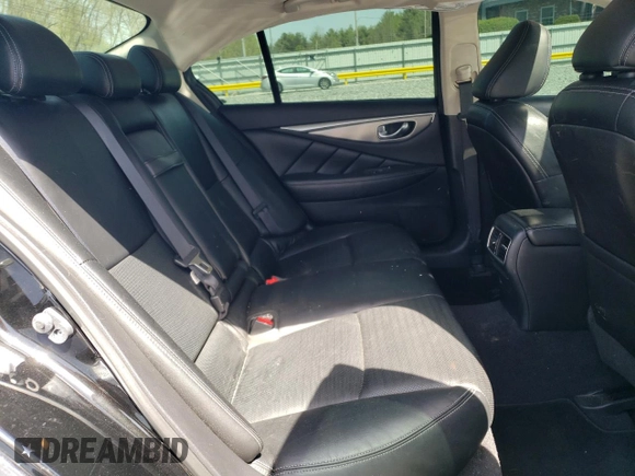 2015 Infiniti Q50 Premium z VIN JN1BV7AR2FM395318, wystawiony jako Copart lot #55029355 z przebiegiem 186 303 mil mil oraz Czysty tytuł • Clean title. Historia ofert i sprzedaży dostępna na DreamBid. Obrazek 10.