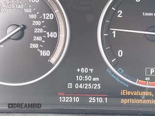 2012 BMW 5 Series 535i xDrive z VIN WBAFU7C57CDU64640, wystawiony jako IAAI lot #42109534 z przebiegiem 132 310 mil mil oraz . Historia ofert i sprzedaży dostępna na DreamBid. Obrazek 15.