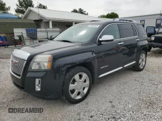 2015 GMC Terrain Denali z VIN 2GKFLZE36F6236777, wystawiony jako Copart lot #53806485 z przebiegiem 107 123 mil mil oraz Czysty tytuł • Clean title. Historia ofert i sprzedaży dostępna na DreamBid. Obrazek 1.