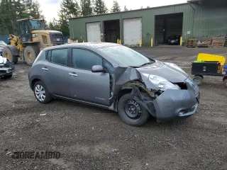 2016 Nissan LEAF S with VIN 1N4BZ0CPXGC313000, listed as a Copart auction lot 71705053 with 32,912 mi miles. Bid and sale history available at carsss.com. Image 4.