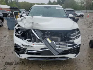 2024 Volkswagen Tiguan SEL R-Line с VIN 3VV4B7AXXRM177585, выставлен на аукционе Copart как лот 56230755 с пробегом 4 259 миль миль и Списание • Salvage title. История ставок и продаж доступна на DreamBid. Изображение 5.