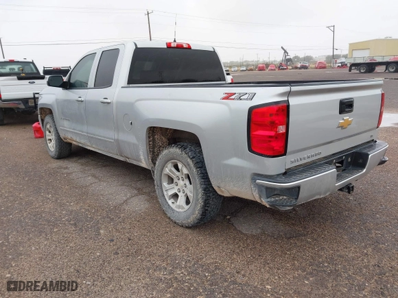 2018 Chevrolet Silverado 1500 LT with VIN 1GCVKREC6JZ379641, listed as a IAAI auction lot 41915555 with 167,472 mi miles. Bid and sale history available at carsss.com. Image 3.