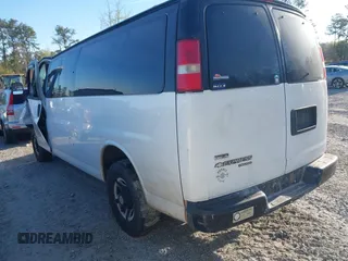2012 Chevrolet Express Passenger LS с VIN 1GAZGZFG9C1103422, выставлен на аукционе IAAI как лот 41871577 с пробегом Не указан миль и . История ставок и продаж доступна на DreamBid. Изображение 3.